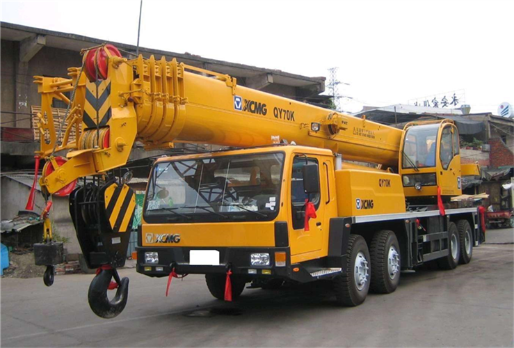 萍乡市吊车出租选择重点